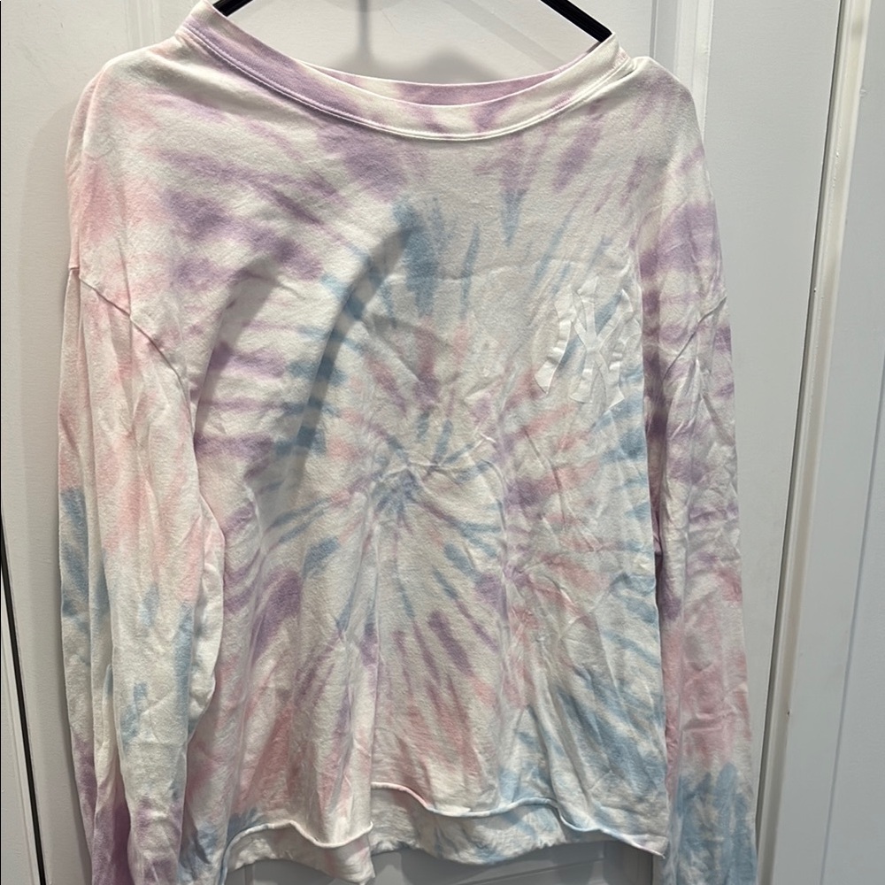 Tie-Dye Long Sleeve Top- Yankees